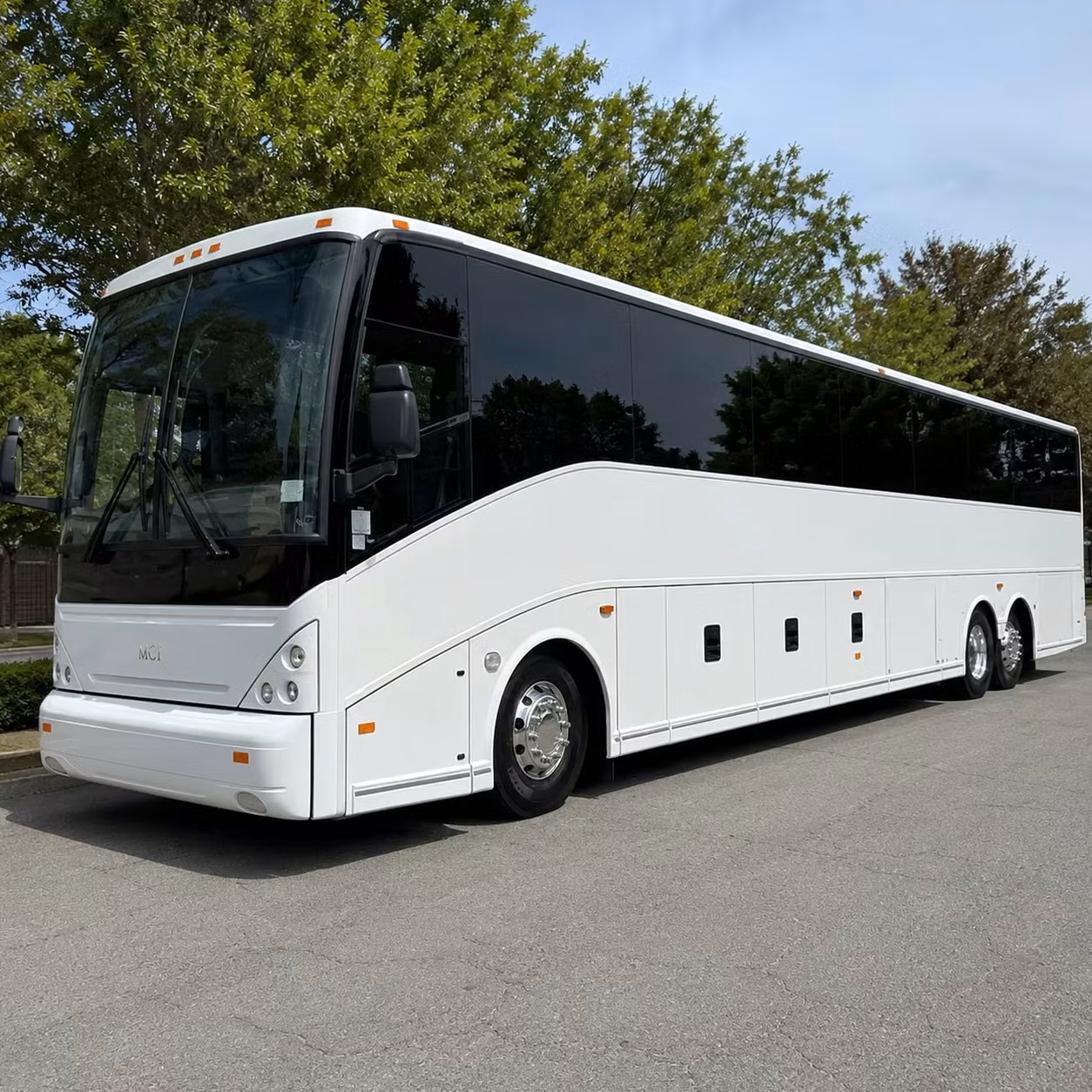 school field trip charter bus rentals in sioux falls