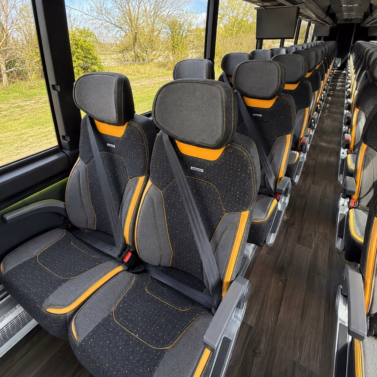sioux falls long distance charter bus rentals