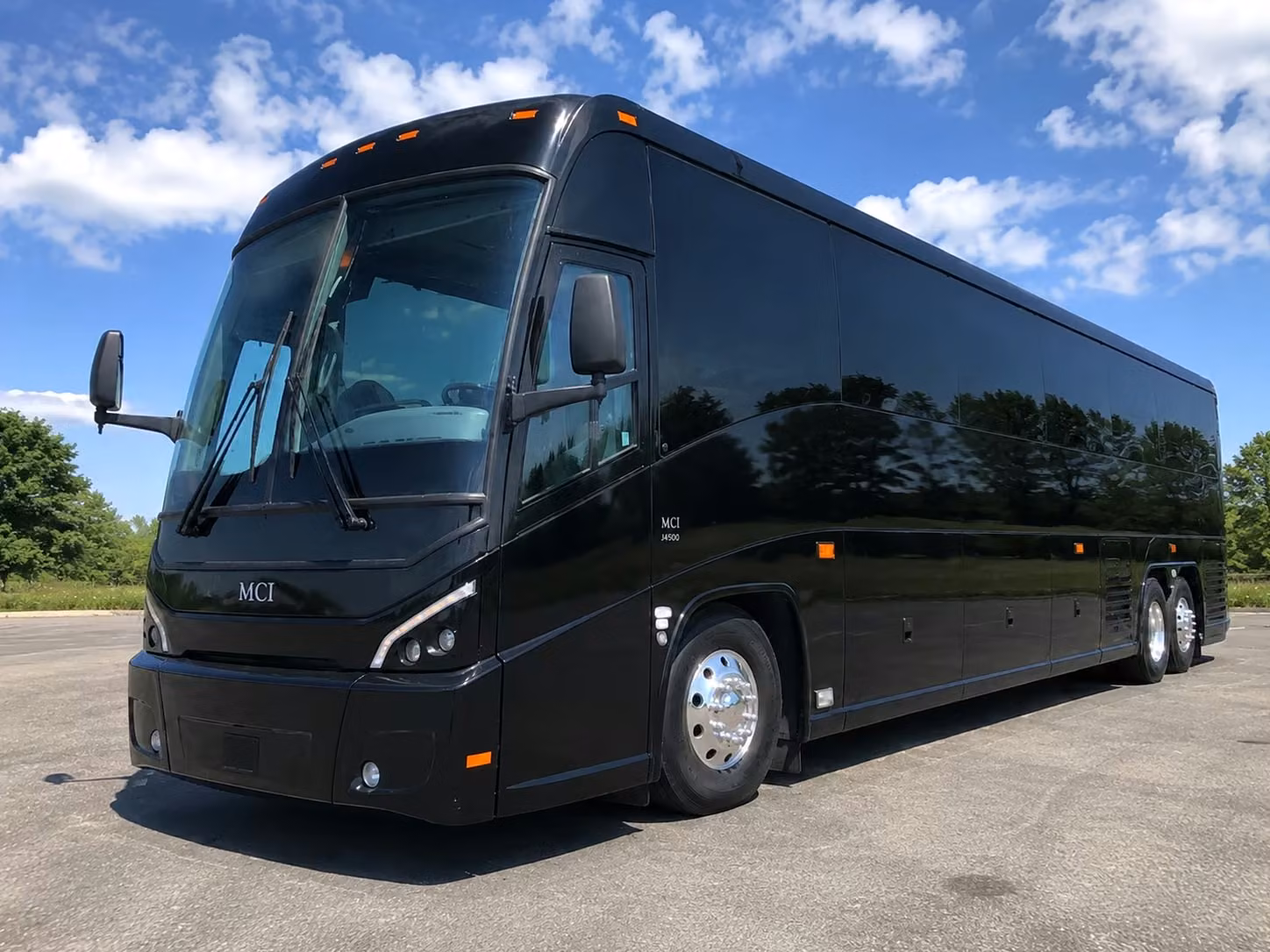 wedding shuttle bus rentals for sioux falls celebrations